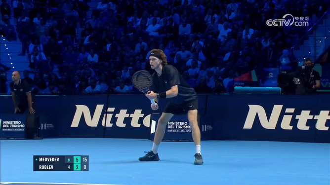 怀的伤痛 怀的伤痛