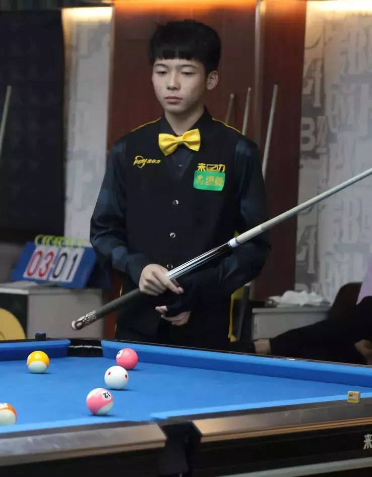 展现了极高 展现了极高