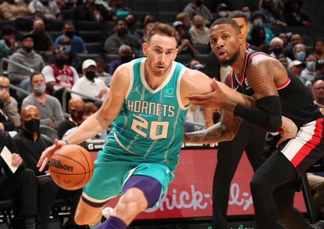 在万众瞩目 在万众瞩目