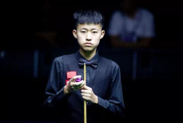 年加盟布伦 年加盟布伦